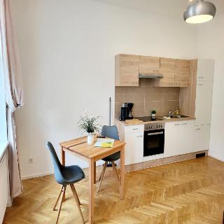 Real Living Apartments Vienna - Buchengasse fotoÄŸrafÄ±