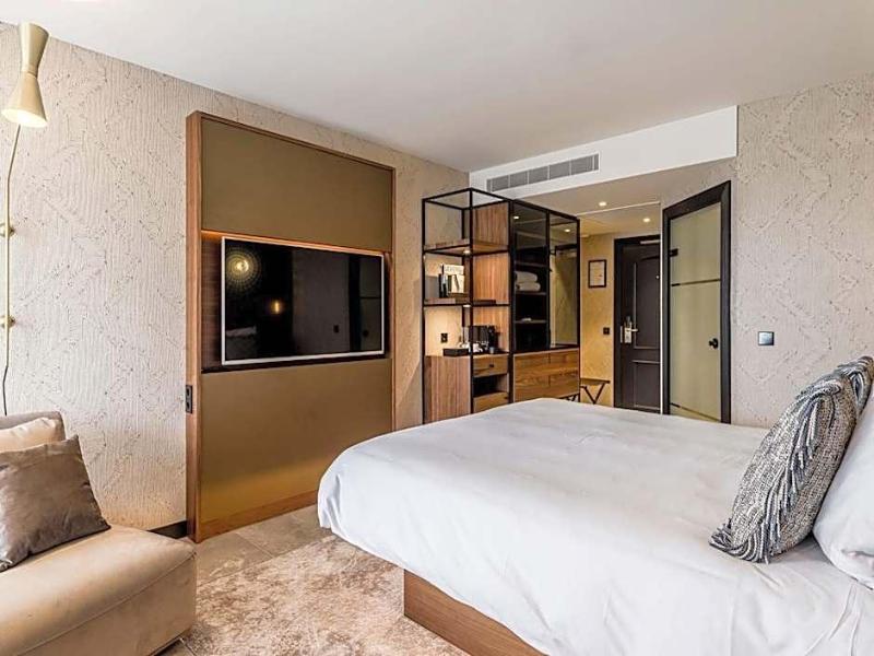 Alexander Hotel - Genel
