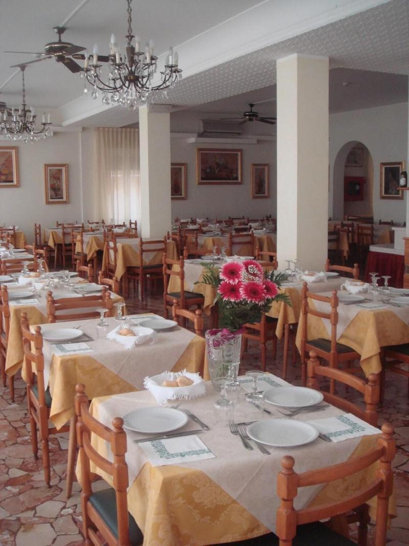Hotel Arcade - Restoran
