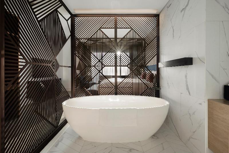 SO/ Uptown Dubai - Oda