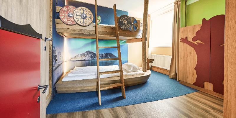 Dampland - Ostseehotel Midgard - Oda