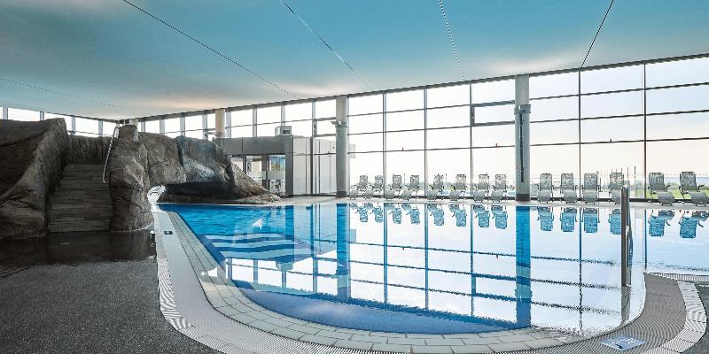 Dampland - Ostseehotel Midgard - Havuz