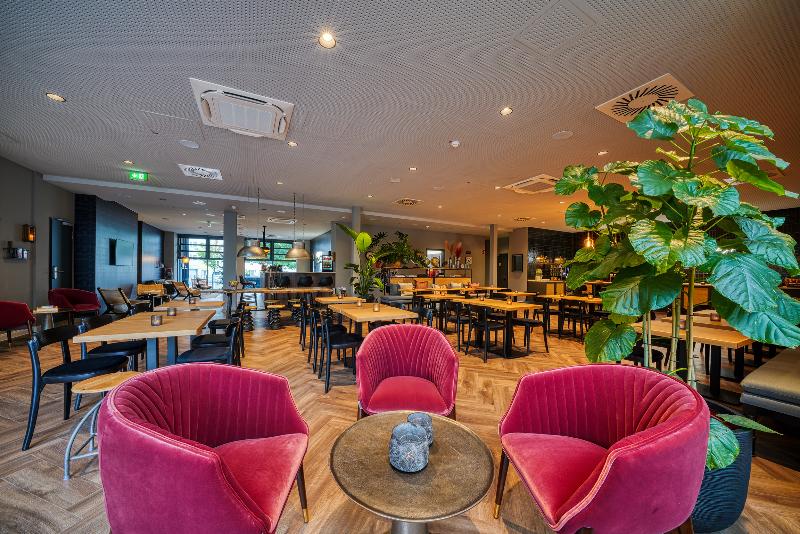 Vienna House Easy by Wyndham Hannover City - Bar