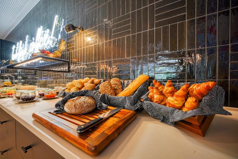 Vienna House Easy by Wyndham Hannover City - Restoran