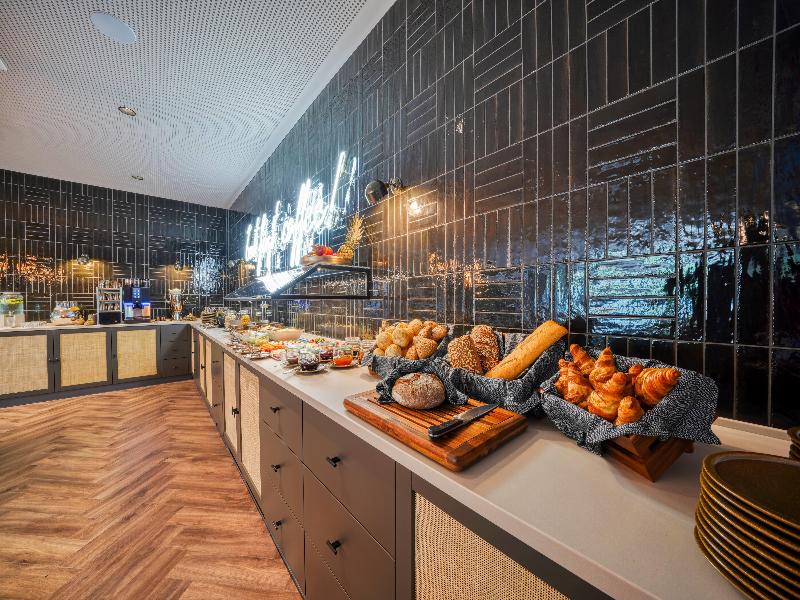 Vienna House Easy by Wyndham Hannover City - Restoran