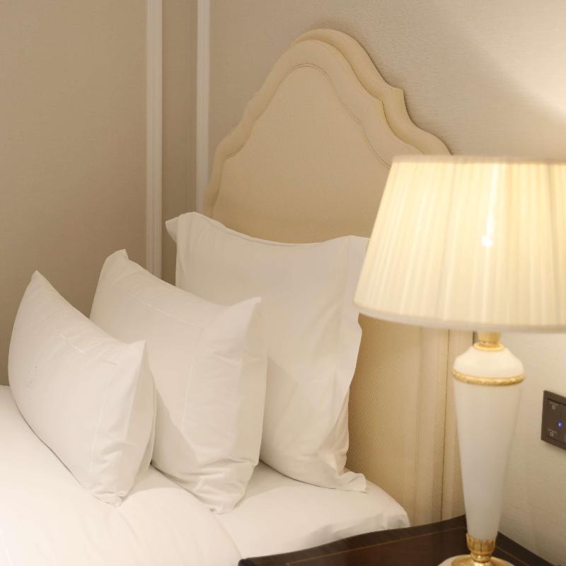 The Plaza Doha, LXR Hotels & Resorts - Oda