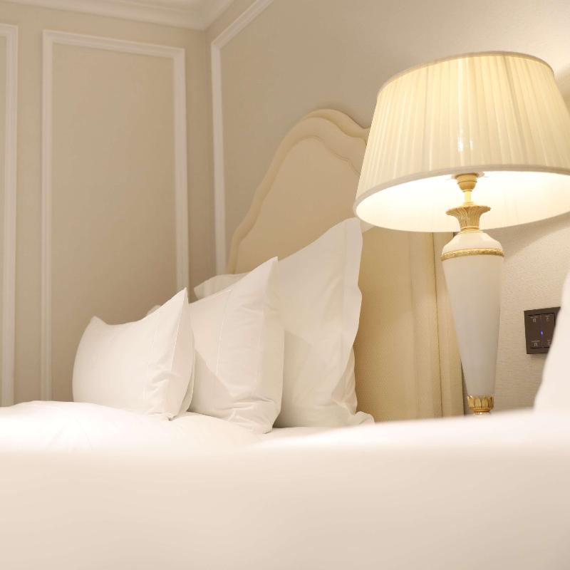 The Plaza Doha, LXR Hotels & Resorts - Oda