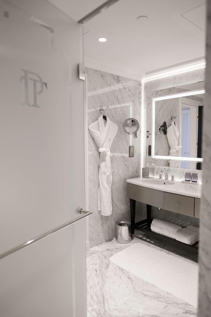 The Plaza Doha, LXR Hotels & Resorts - Oda