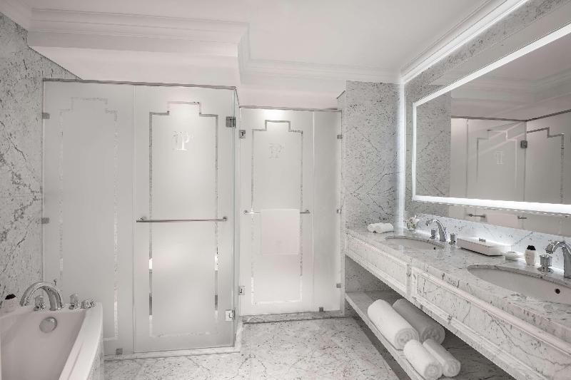 The Plaza Doha, LXR Hotels & Resorts - Oda