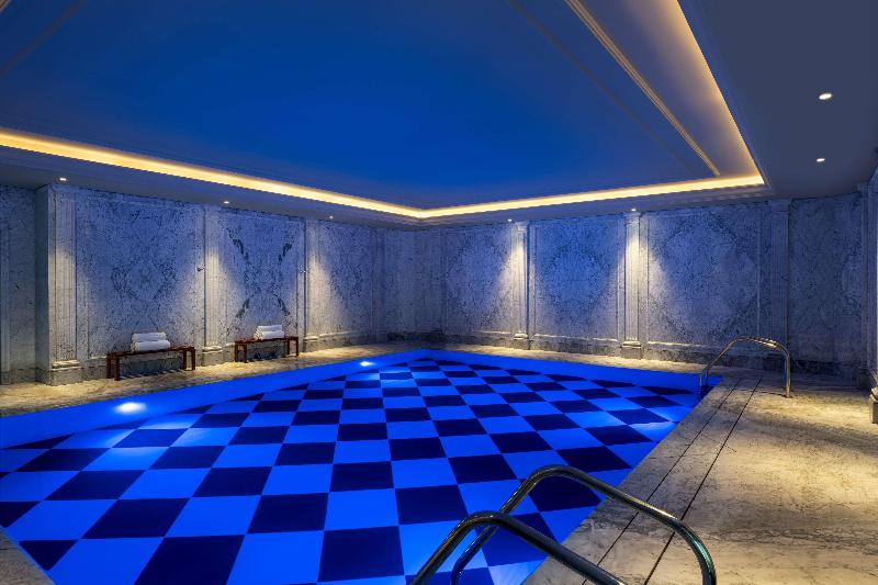 The Plaza Doha, LXR Hotels & Resorts - Havuz