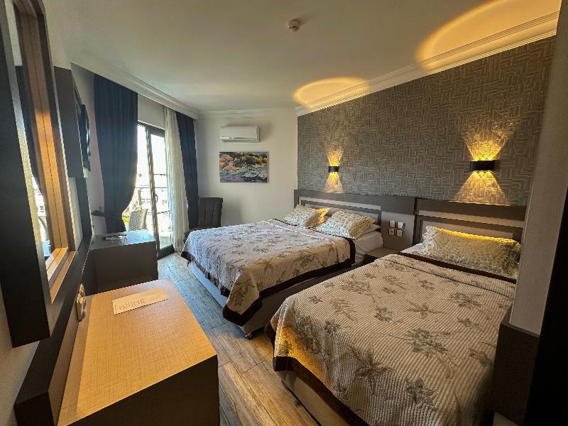 Monte Carlo Hotel - Oda