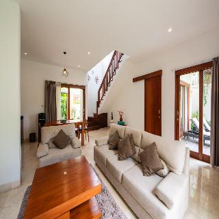 Bali Ayu fotoÄŸrafÄ±