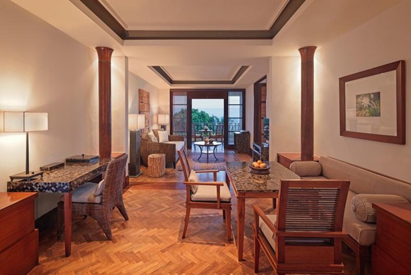 The Legian Seminyak, Bali - Oda