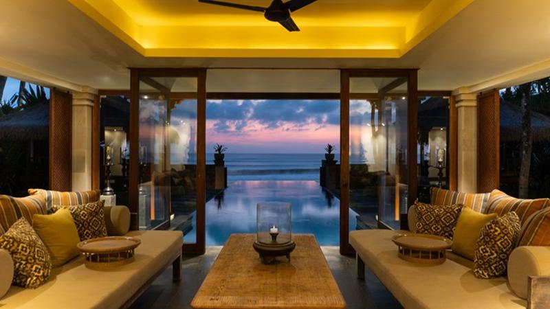 The Legian Seminyak, Bali - Oda