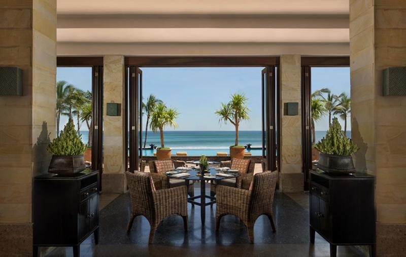 The Legian Seminyak, Bali - Restoran