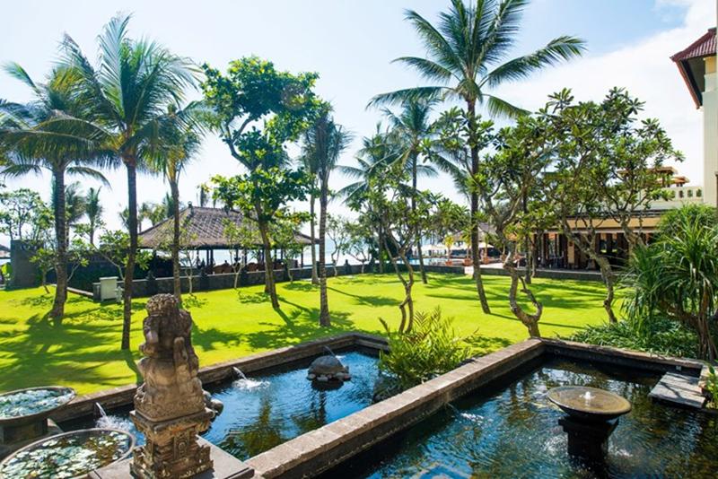 The Legian Seminyak, Bali - Teras