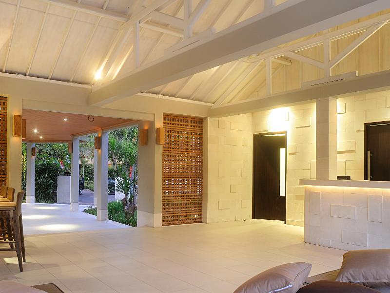 Dewi Sri Hotel - Lobi