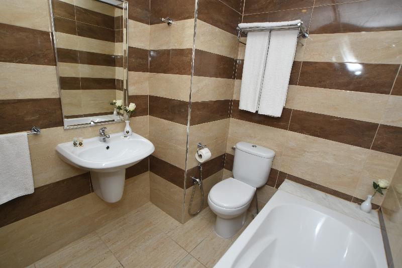 Downtown Tunis Hotel - Oda