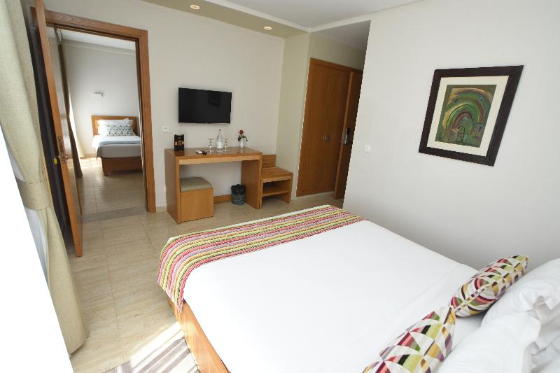 Downtown Tunis Hotel - Oda