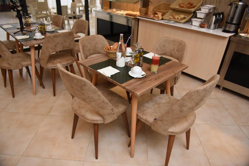 Downtown Tunis Hotel - Restoran