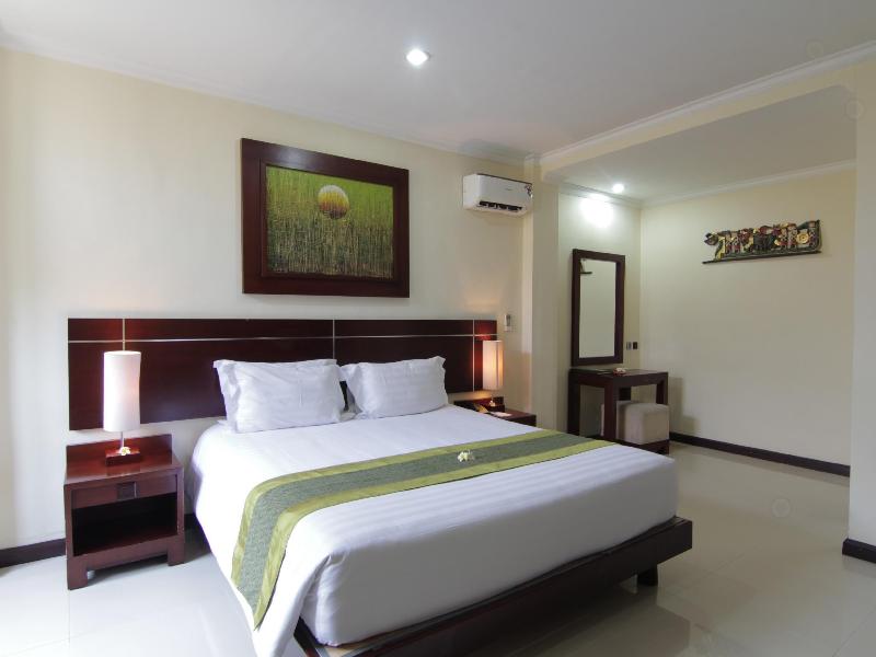 Adi Dharma Hotel Legian - Oda