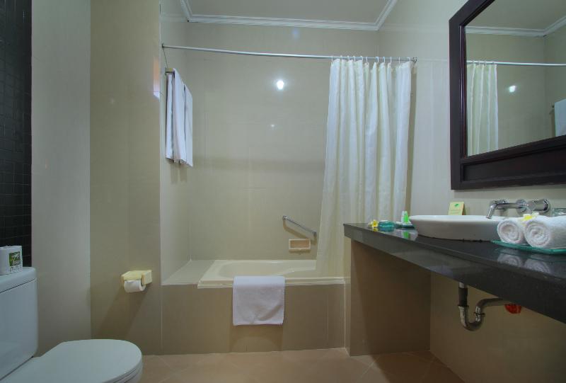 Adi Dharma Hotel Legian - Oda