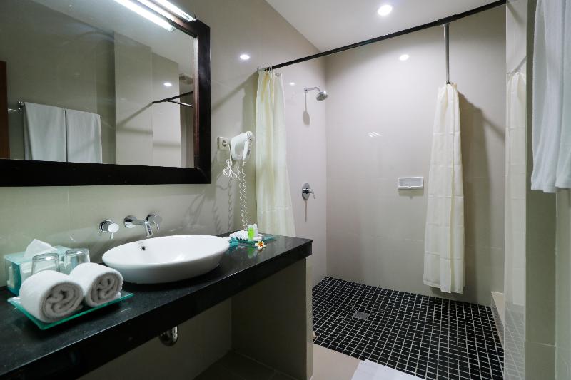Adi Dharma Hotel Legian - Oda