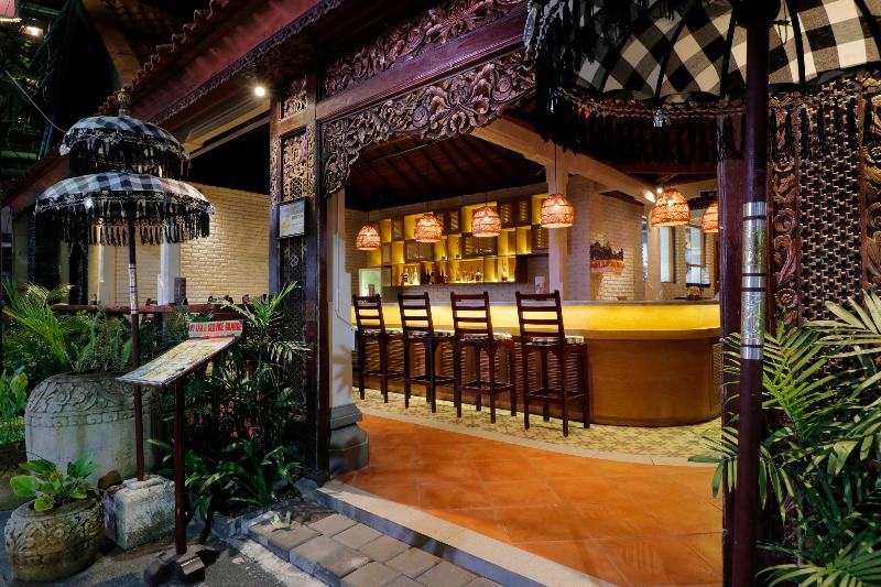 Adi Dharma Hotel Legian - Restoran