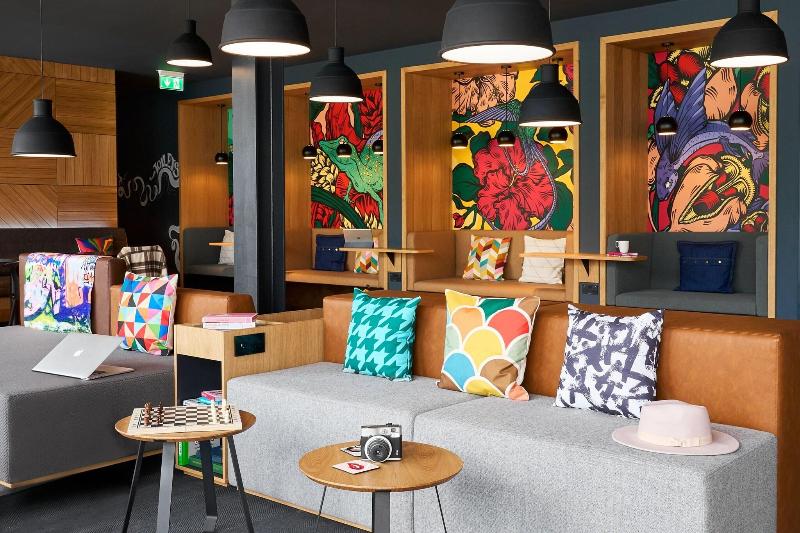 Moxy Bristol - Lobi
