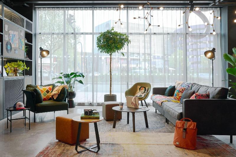 Moxy Bristol - Lobi