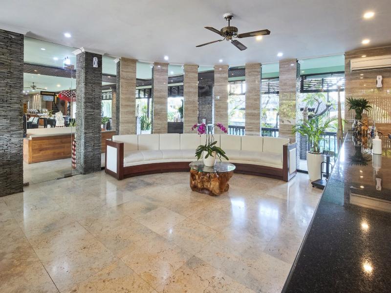 The Lokha Legian Resort and Spa - Lobi