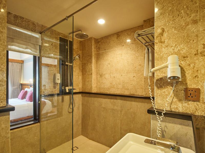 The Lokha Legian Resort and Spa - Oda