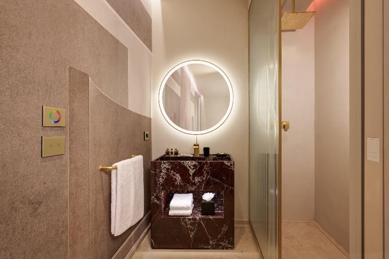 Borghese Contemporary Hotel - Oda