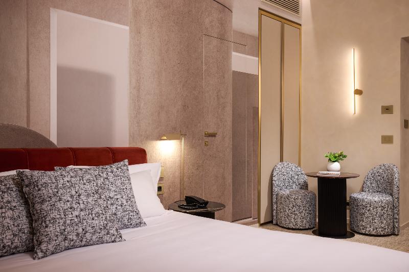 Borghese Contemporary Hotel - Oda