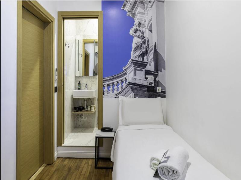 B&b Hotel Roma Italia Viminale - Oda