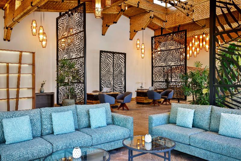 Anantara World Islands Dubai Resort - Bar