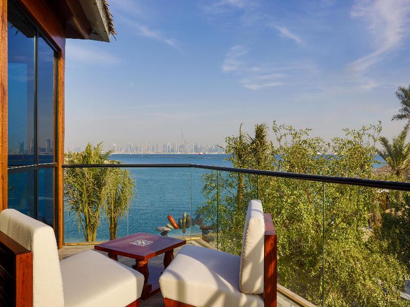 Anantara World Islands Dubai Resort - Bar