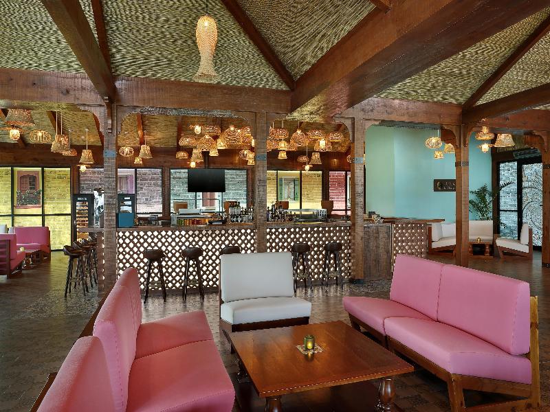 Anantara World Islands Dubai Resort - Bar
