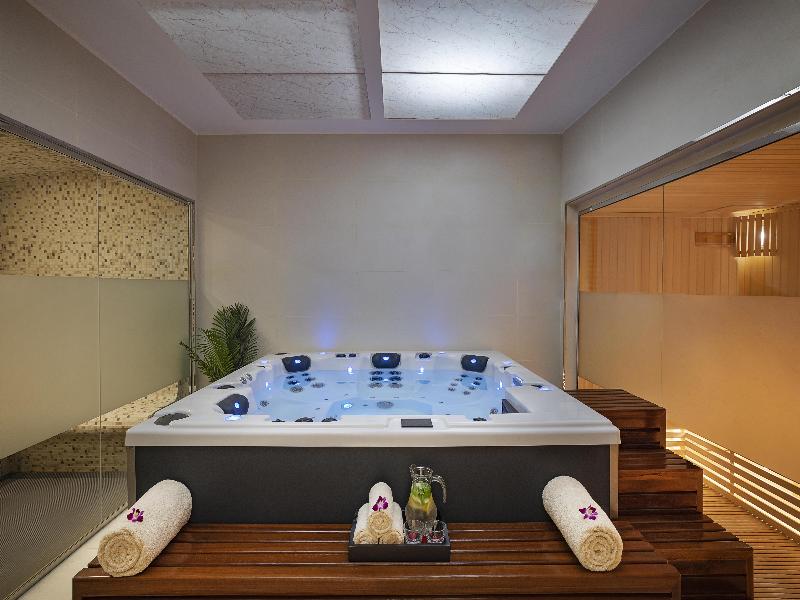 Anantara World Islands Dubai Resort - Aktivite