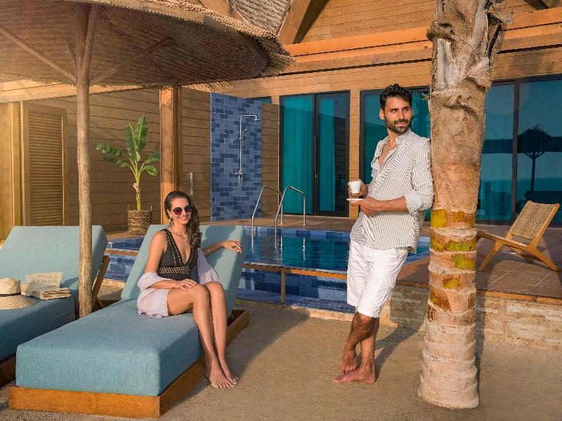 Anantara World Islands Dubai Resort - Oda