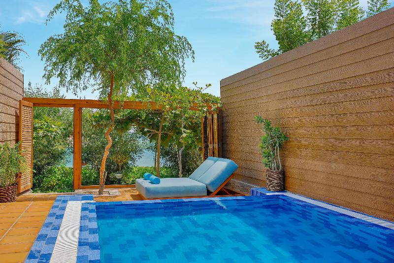 Anantara World Islands Dubai Resort - Oda