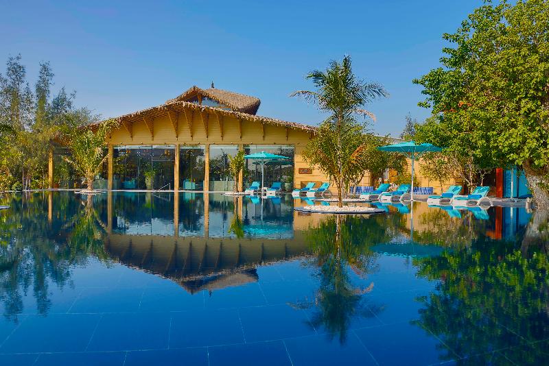 Anantara World Islands Dubai Resort - Havuz