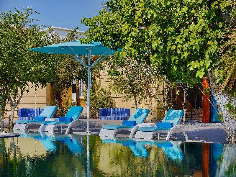 Anantara World Islands Dubai Resort - Havuz
