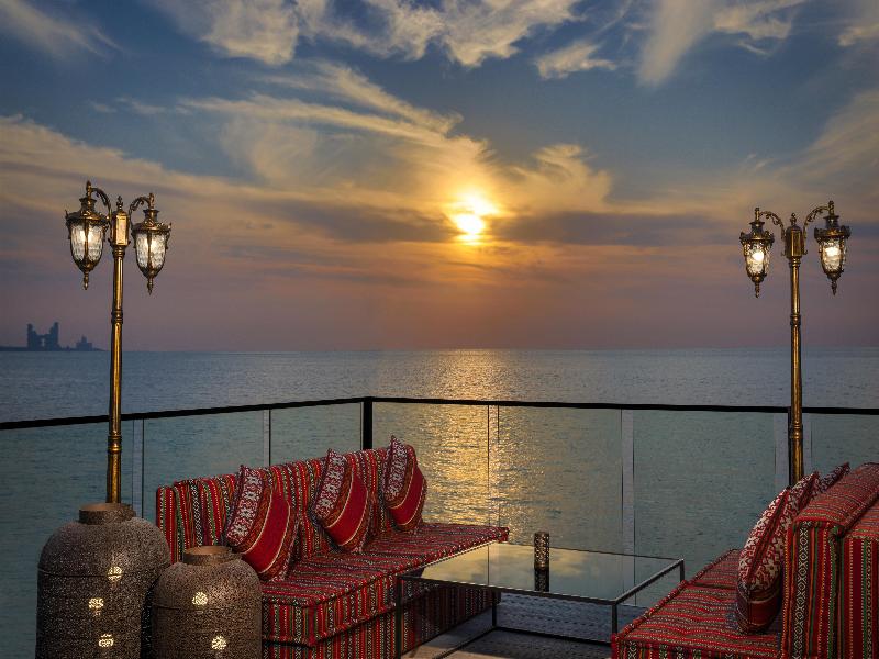 Anantara World Islands Dubai Resort - Restoran