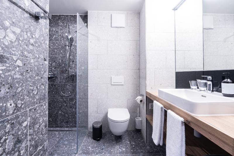 Hotel Krone Churwalden - Oda