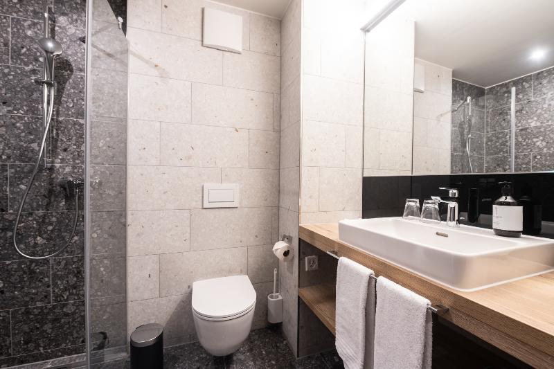 Hotel Krone Churwalden - Oda