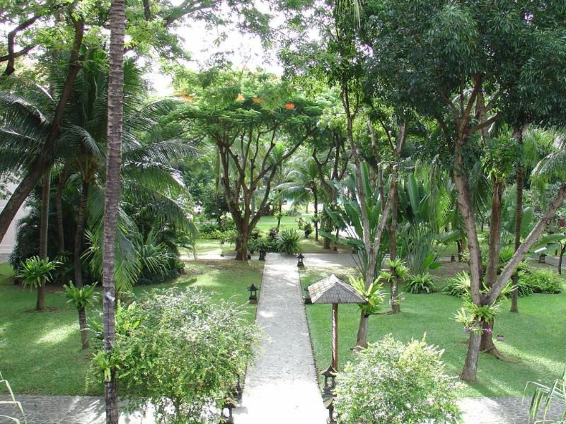 Bintang Bali Resort - Oda