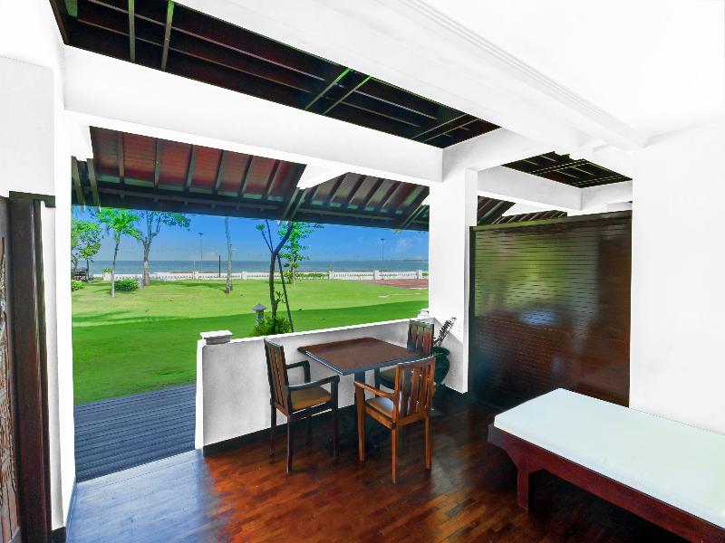 Discovery Kartika Plaza Hotel - Oda