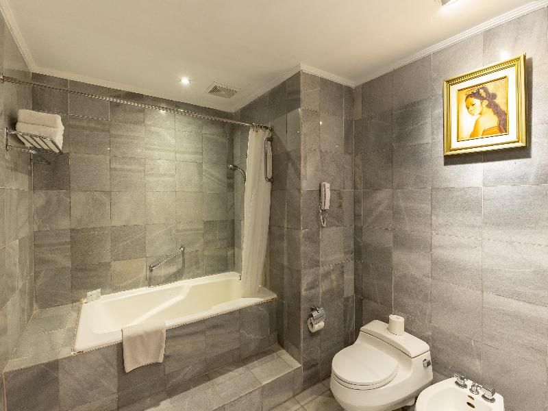 Discovery Kartika Plaza Hotel - Oda