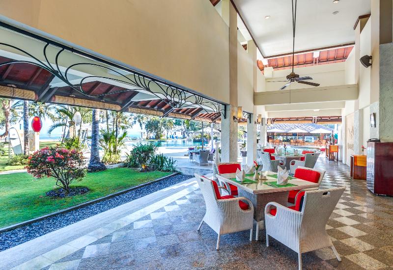 Discovery Kartika Plaza Hotel - Restoran
